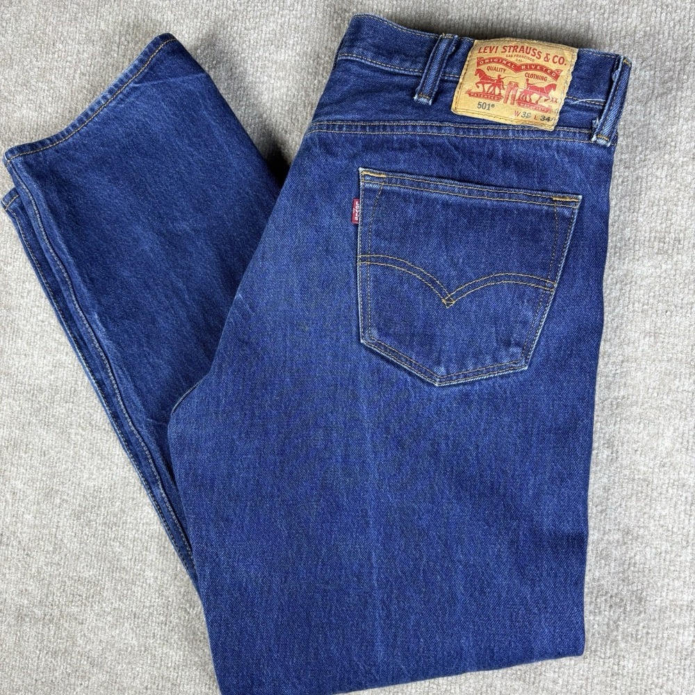 Levi's 501 Jeans Mens 38x34 Blue Button Fly Straight Leg Medium Wash Denim